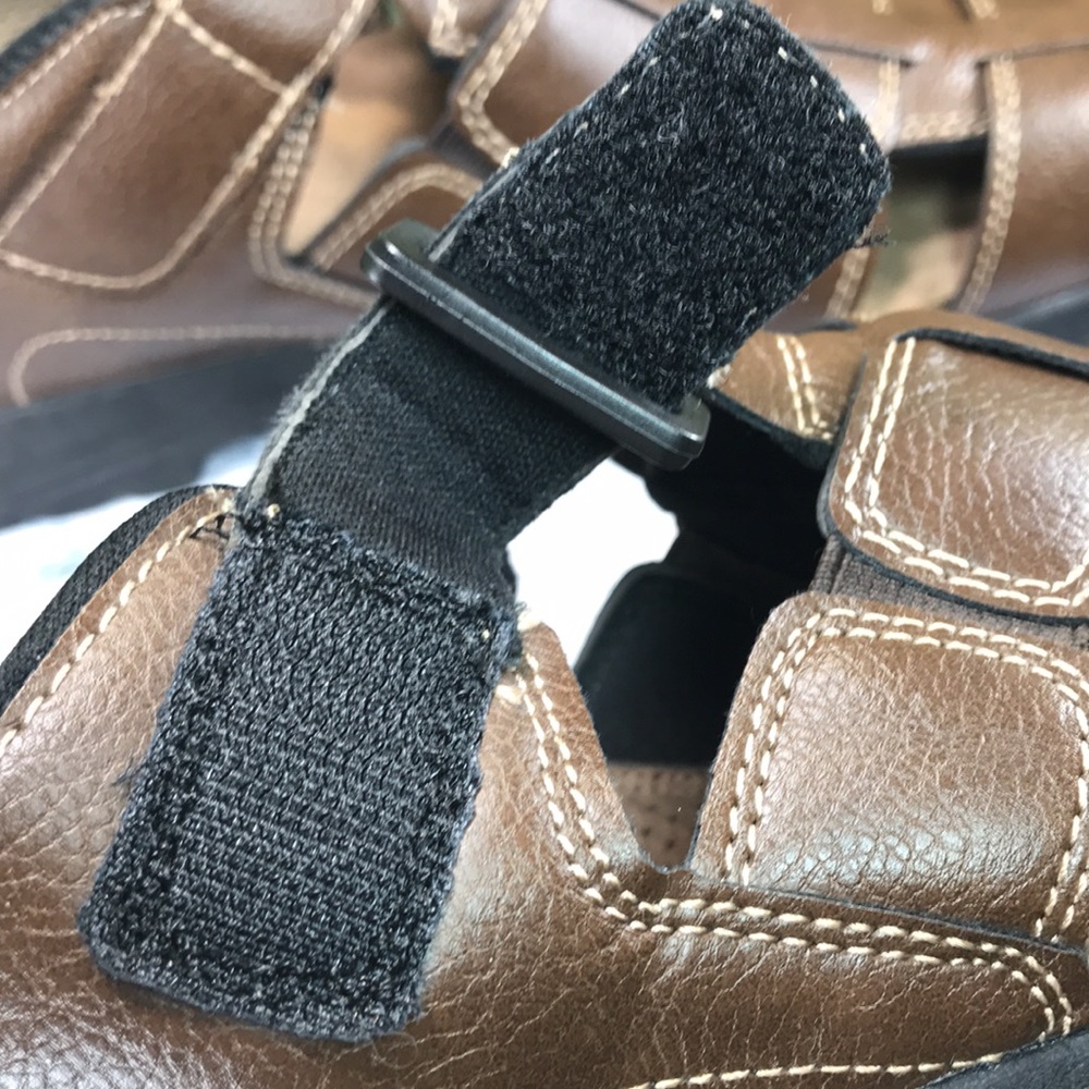 St. John’s Bay Coast Brown Fisherman Velcro Sandals Men’s 12M ☀️Brand NEW☀️ - Picture 10 of 13